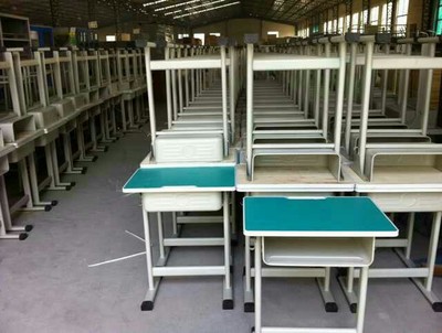 彩色美术拼接桌 解锁学生阅览室与培训室的创意空间